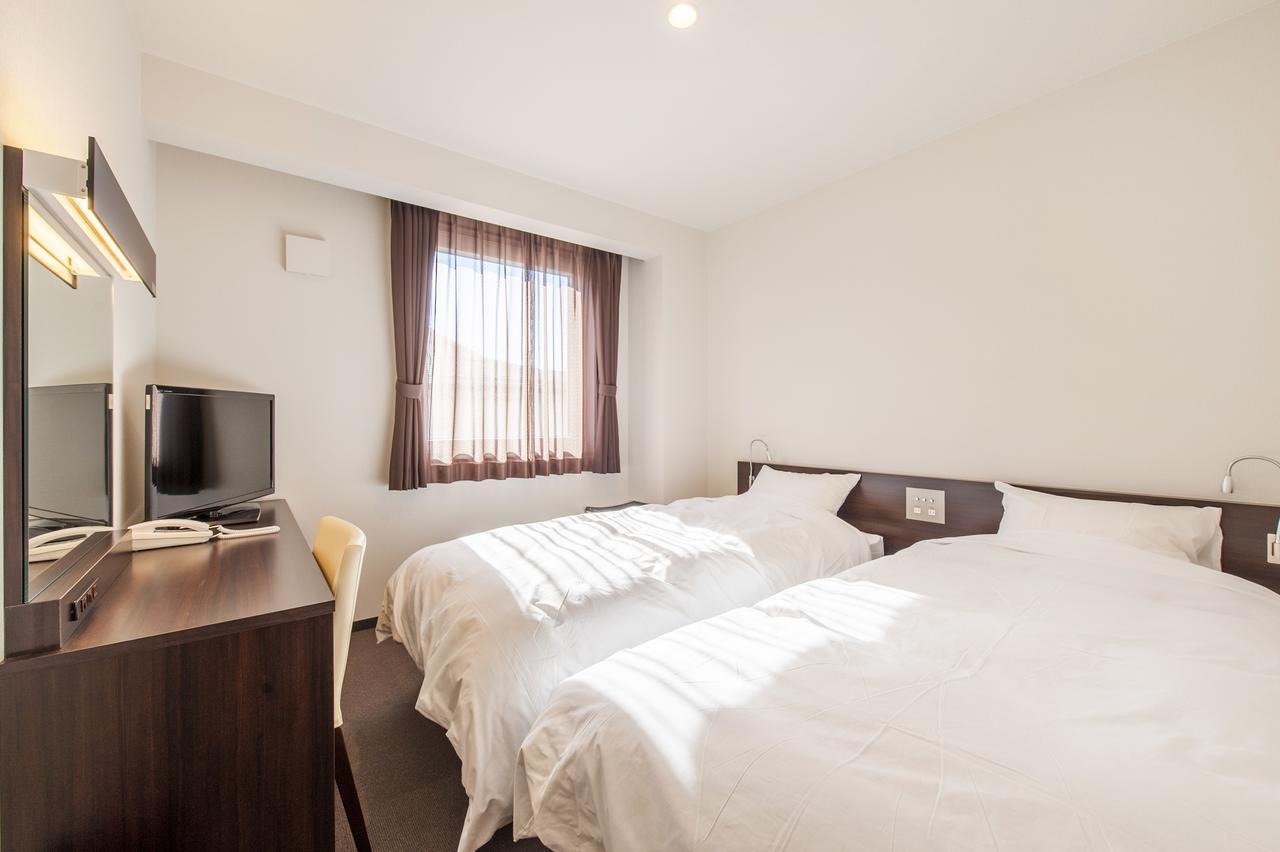 Hana Hotel Fukaya & Spa Exterior foto